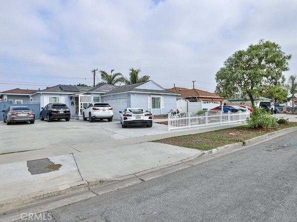 9141 Jennrich, Westminster CA 92683