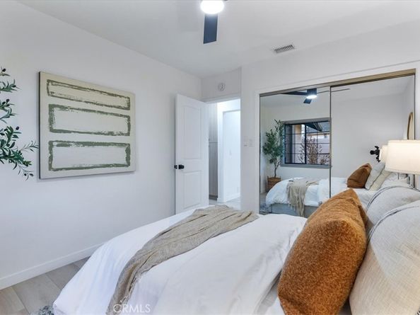 1625 W Chandler Boulevard, Burbank CA 91506