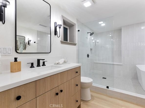 1625 W Chandler Boulevard, Burbank CA 91506