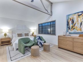 1625 W Chandler Boulevard, Burbank CA 91506