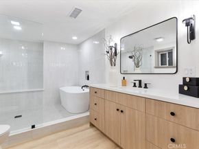 1625 W Chandler Boulevard, Burbank CA 91506