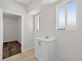 132 W 74th, Los Angeles CA 90003