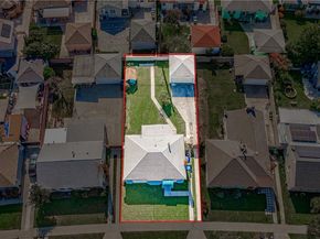 3834 West Boulevard, Los Angeles CA 90008