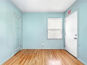 3834 West Boulevard, Los Angeles CA 90008