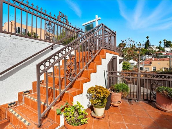 1140 N Ditman Ave, Los Angeles CA 90063
