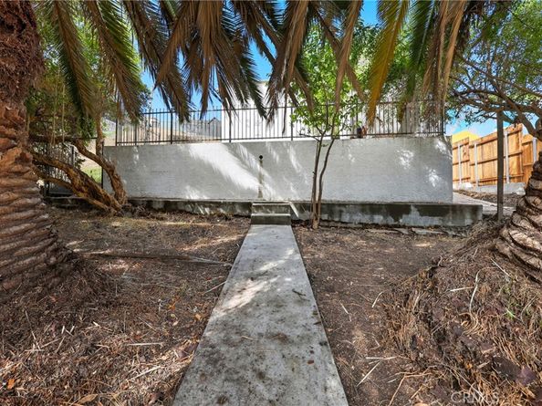 1140 N Ditman Ave, Los Angeles CA 90063