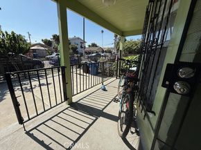 127 E 81st, Los Angeles CA 90003