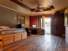 5606 Bellflower, Lakewood CA 90713