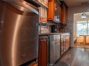 5606 Bellflower, Lakewood CA 90713