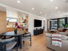 521 1/2 Iris, Corona Del Mar CA 92625