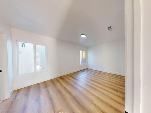 4380 W 28th Street, Los Angeles CA 90018