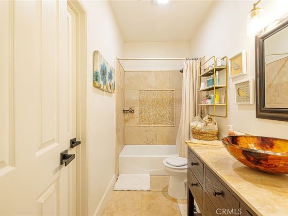 4561 Warner Ave 101, Huntington Beach CA 92649