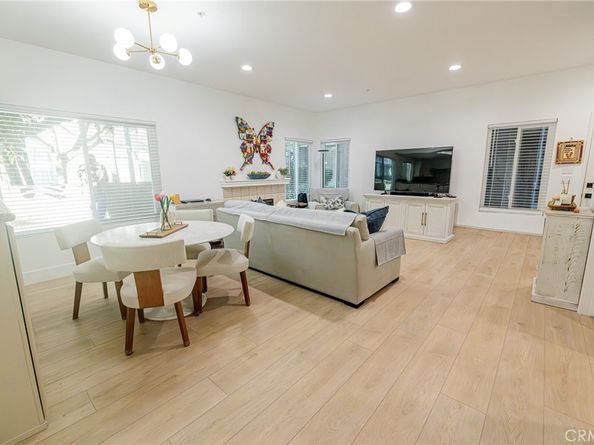 4561 Warner Ave 101, Huntington Beach CA 92649