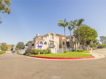 4561 Warner Ave