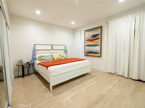 4561 Warner Ave 101, Huntington Beach CA 92649