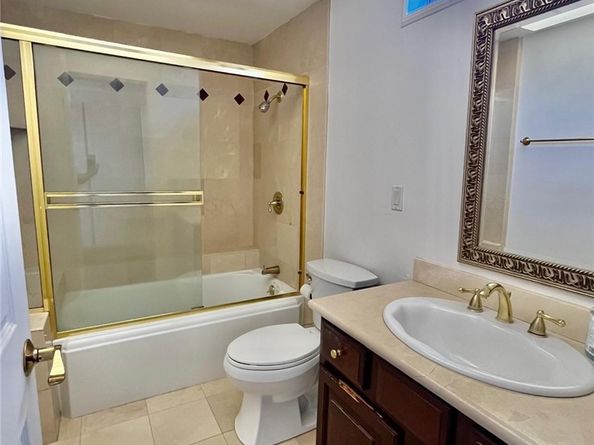 10116 Viking Avenue, Northridge CA 91324