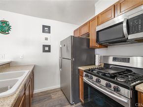 8601 International Avenue 224, Canoga Park CA 91304