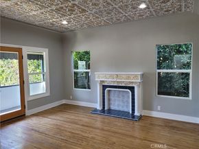 1236 S Cloverdale, Los Angeles CA 90019