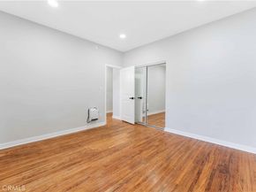 1236 S Cloverdale, Los Angeles CA 90019