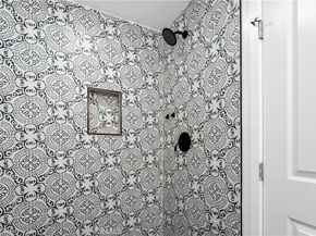 1236 S Cloverdale, Los Angeles CA 90019