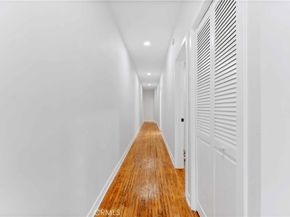 1236 S Cloverdale, Los Angeles CA 90019