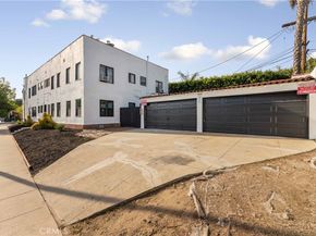 1236 S Cloverdale, Los Angeles CA 90019