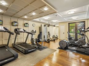 920 Granite Drive 213, Pasadena CA 91101