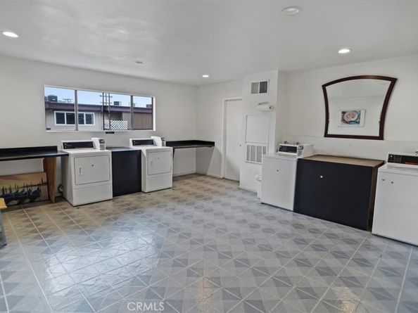 310 N Jackson Street 330, Glendale CA 91206