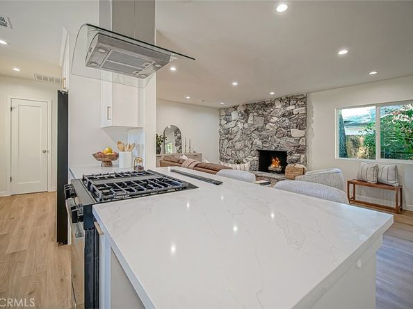 9851 Shadow Island Drive, Sunland CA 91040