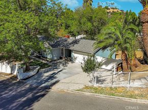 9851 Shadow Island Drive, Sunland CA 91040