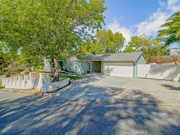 9851 Shadow Island Drive, Sunland CA 91040