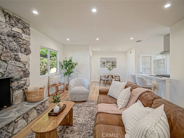 9851 Shadow Island Drive, Sunland CA 91040