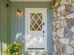 9851 Shadow Island Drive, Sunland CA 91040