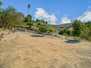 9851 Shadow Island Drive, Sunland CA 91040