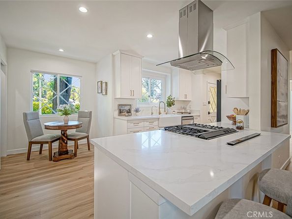 9851 Shadow Island Drive, Sunland CA 91040