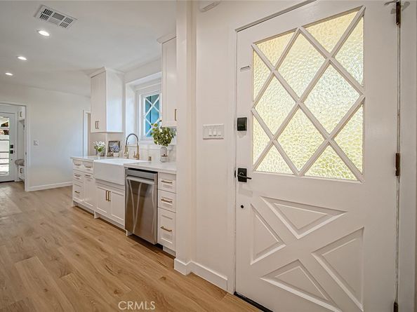 9851 Shadow Island Drive, Sunland CA 91040