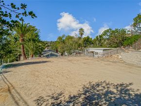 9851 Shadow Island Drive, Sunland CA 91040