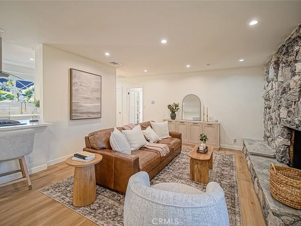 9851 Shadow Island Drive, Sunland CA 91040