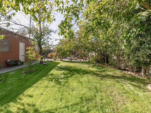 7419 Kraft, North Hollywood CA 91605