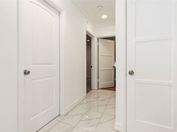 7419 Kraft, North Hollywood CA 91605