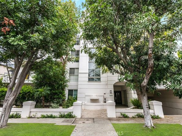 1401 S Bentley Avenue 203, Los Angeles CA 90025