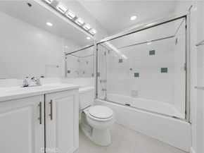 1401 S Bentley Avenue 203, Los Angeles CA 90025