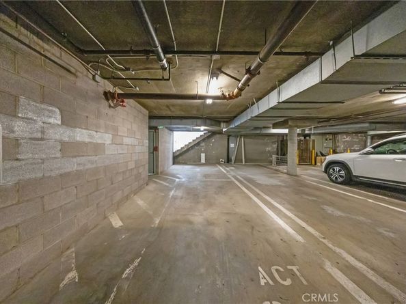 1401 S Bentley Avenue 203, Los Angeles CA 90025