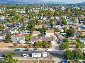 5848 Cleon Avenue, North Hollywood CA 91601