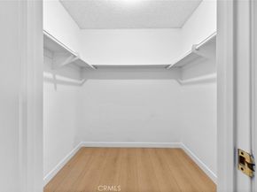 320 E Stocker St 208, Glendale CA 91207