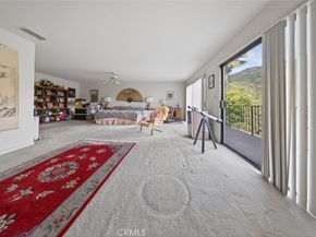 1978 Starvale Road, Glendale CA 91207