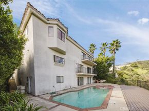 1978 Starvale Road, Glendale CA 91207