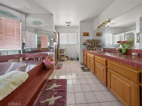 1978 Starvale Road, Glendale CA 91207