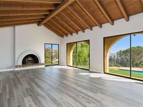 652 Robin Glen, Glendale CA 91202