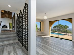 652 Robin Glen, Glendale CA 91202